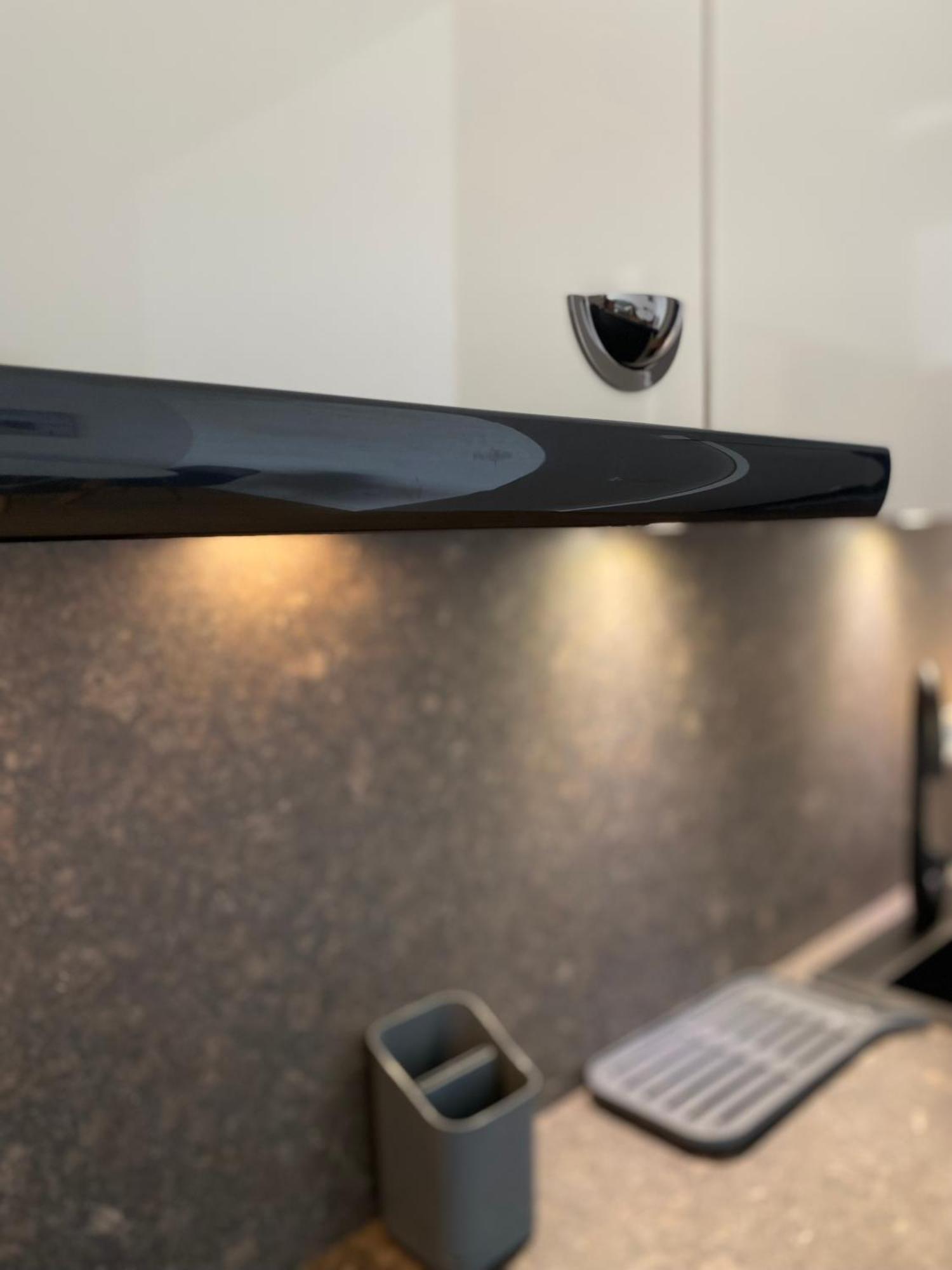 Mycampus Unwe Studentski Mountain Views Modern Kitchen Equipment